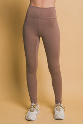 Love Tree High Waist Leggings with Side Pockets - Comfort & Style for Every Occasion